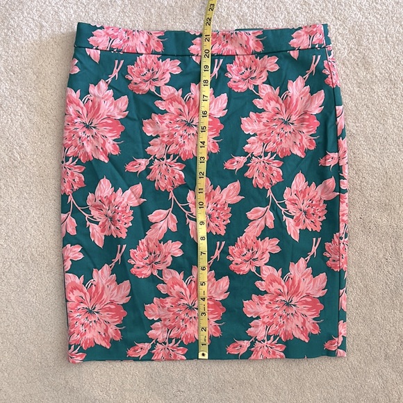 J. Crew Floral Print Pencil Skirt - Picture 7 of 11